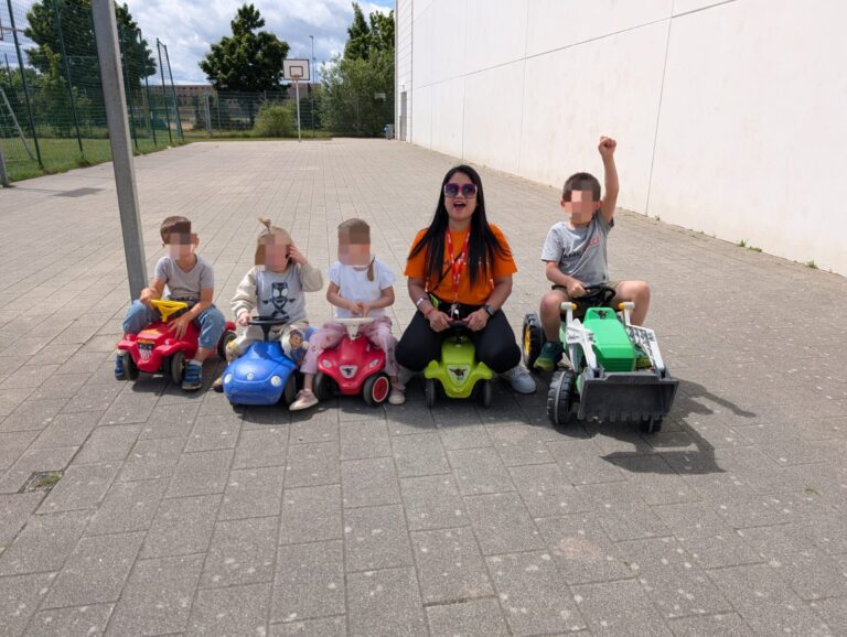 Minis, Juniors, Seniors – Teamspiele & Wettkampf