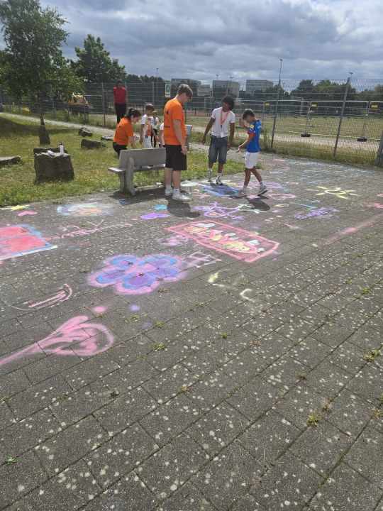 Spray Paint Chalk